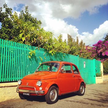 Old red Fiat car - Kostenloses image #331731
